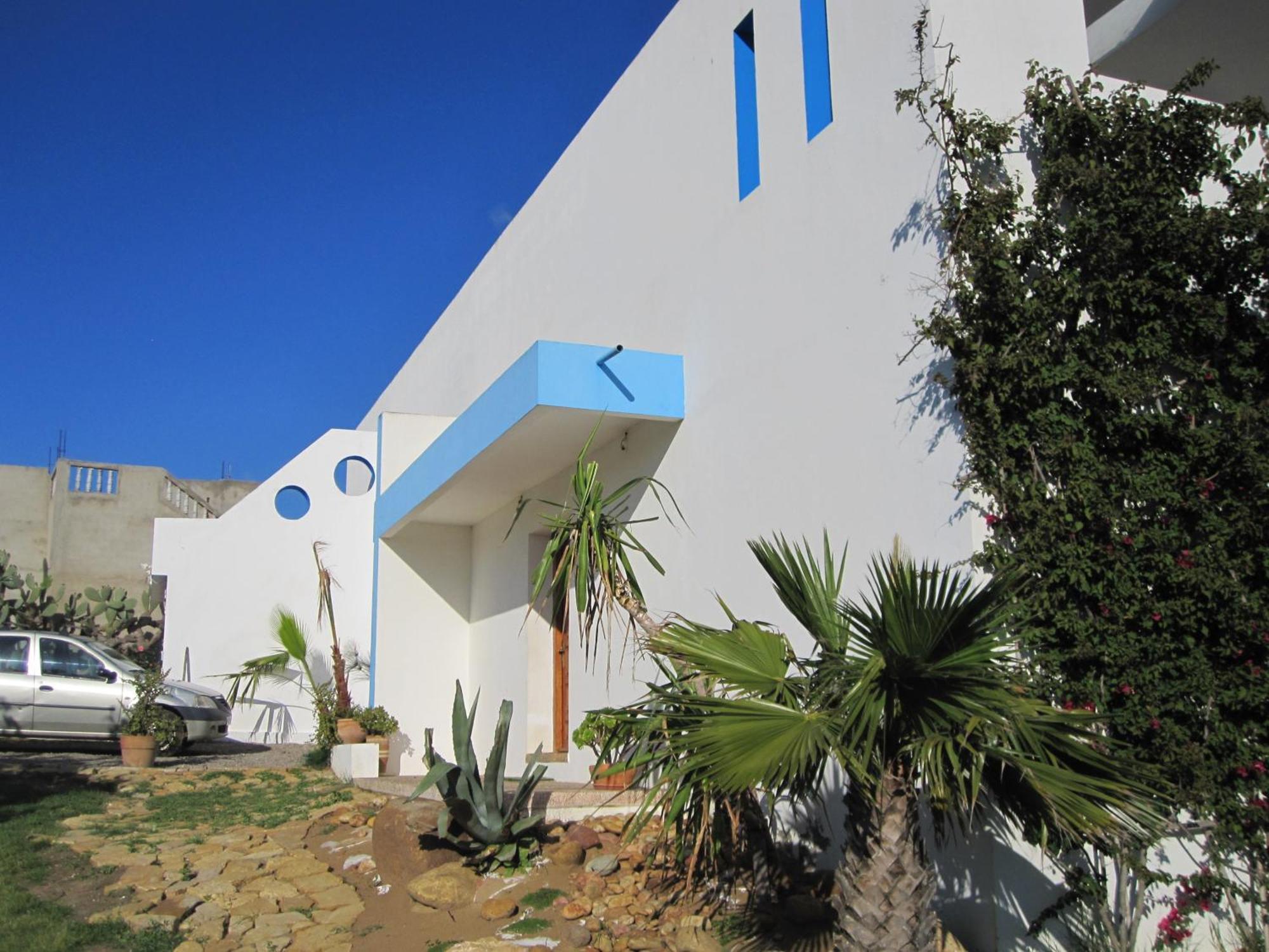 Villa Zahra Лараш Екстериор снимка